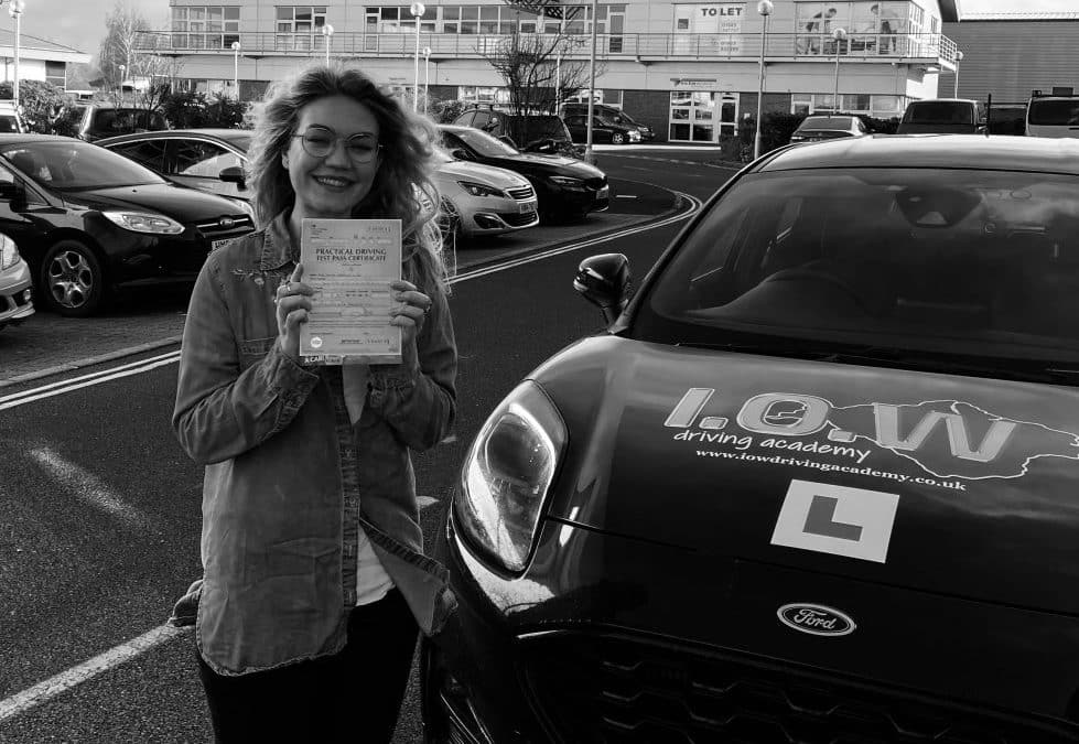 Olivia Passes with only 3 minors.